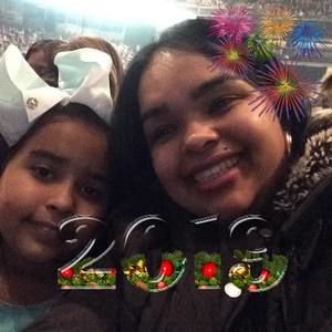 Meet your Posher, Juliana